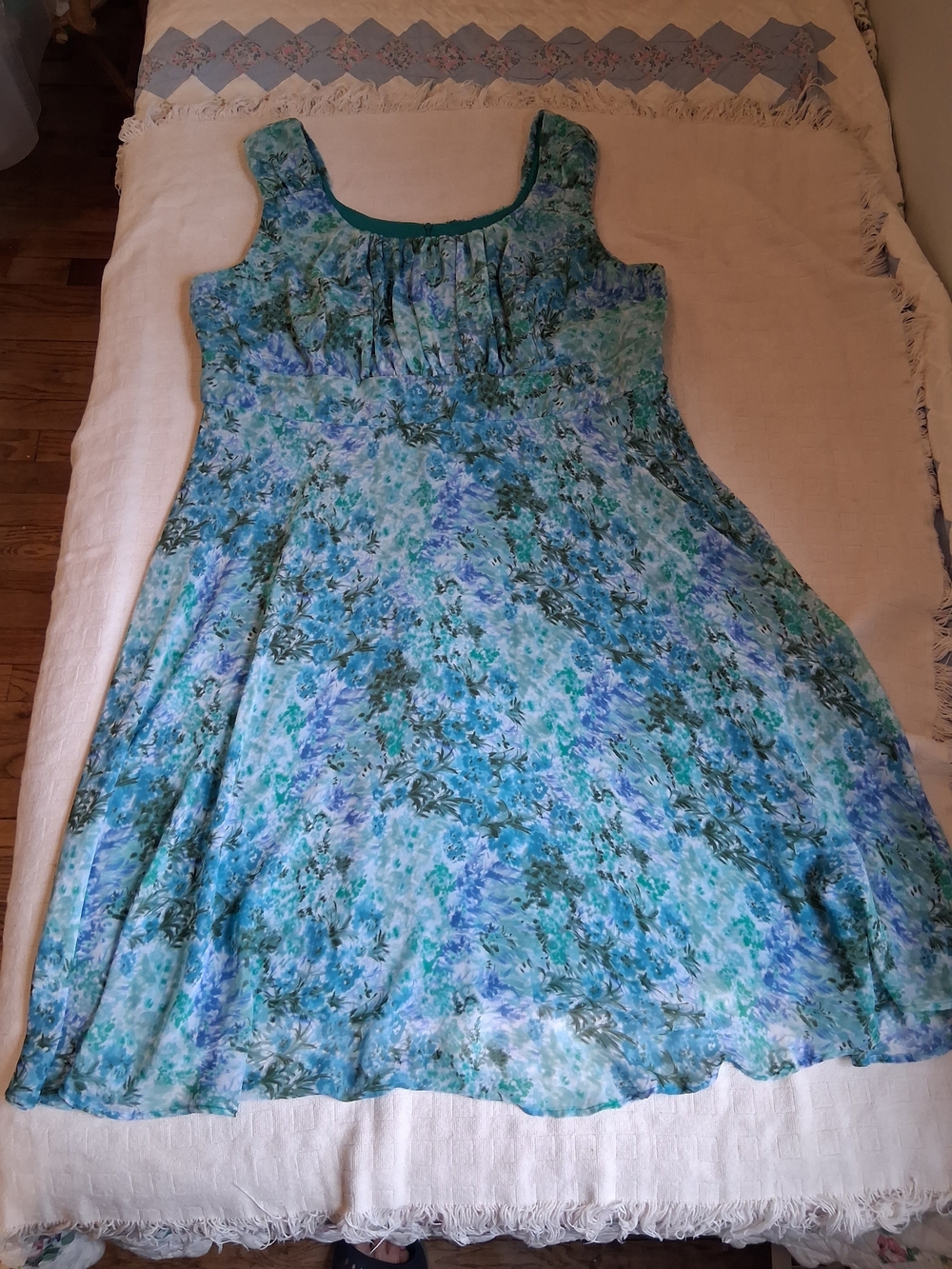Roz & Ali Aqua and Teal Floral Scoop Neck Midi Dress